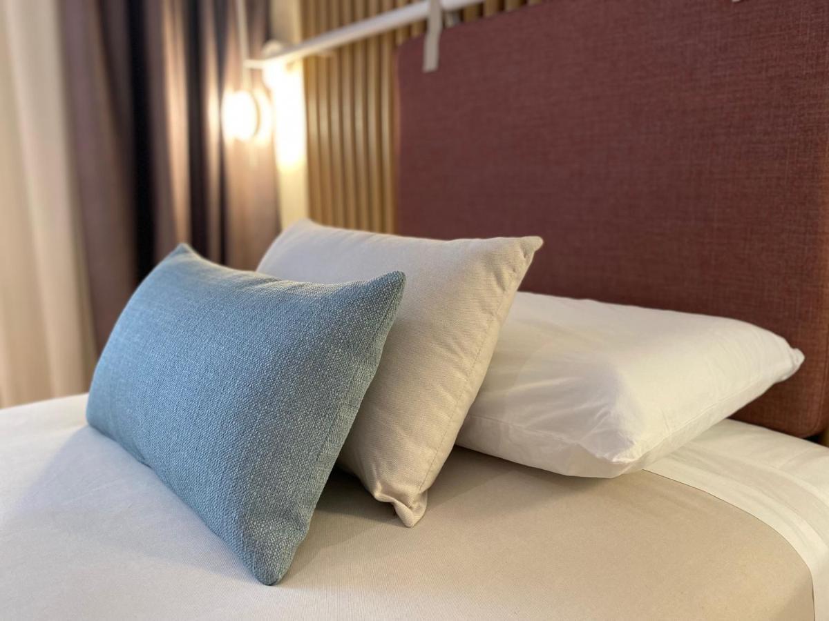 Hotel Leonor Conil Коніль-де-ла-Фронтера Екстер'єр фото