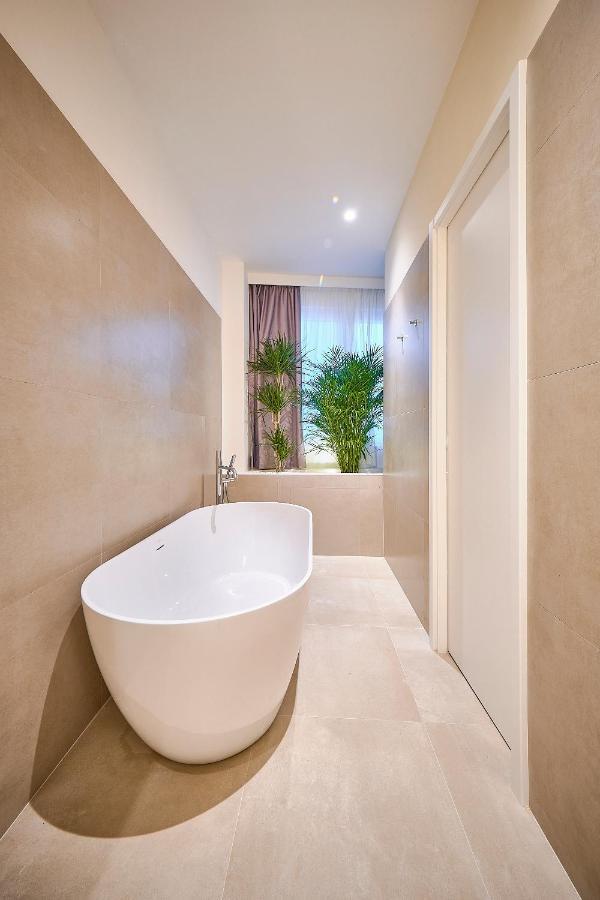 Hotel Leonor Conil Коніль-де-ла-Фронтера Екстер'єр фото
